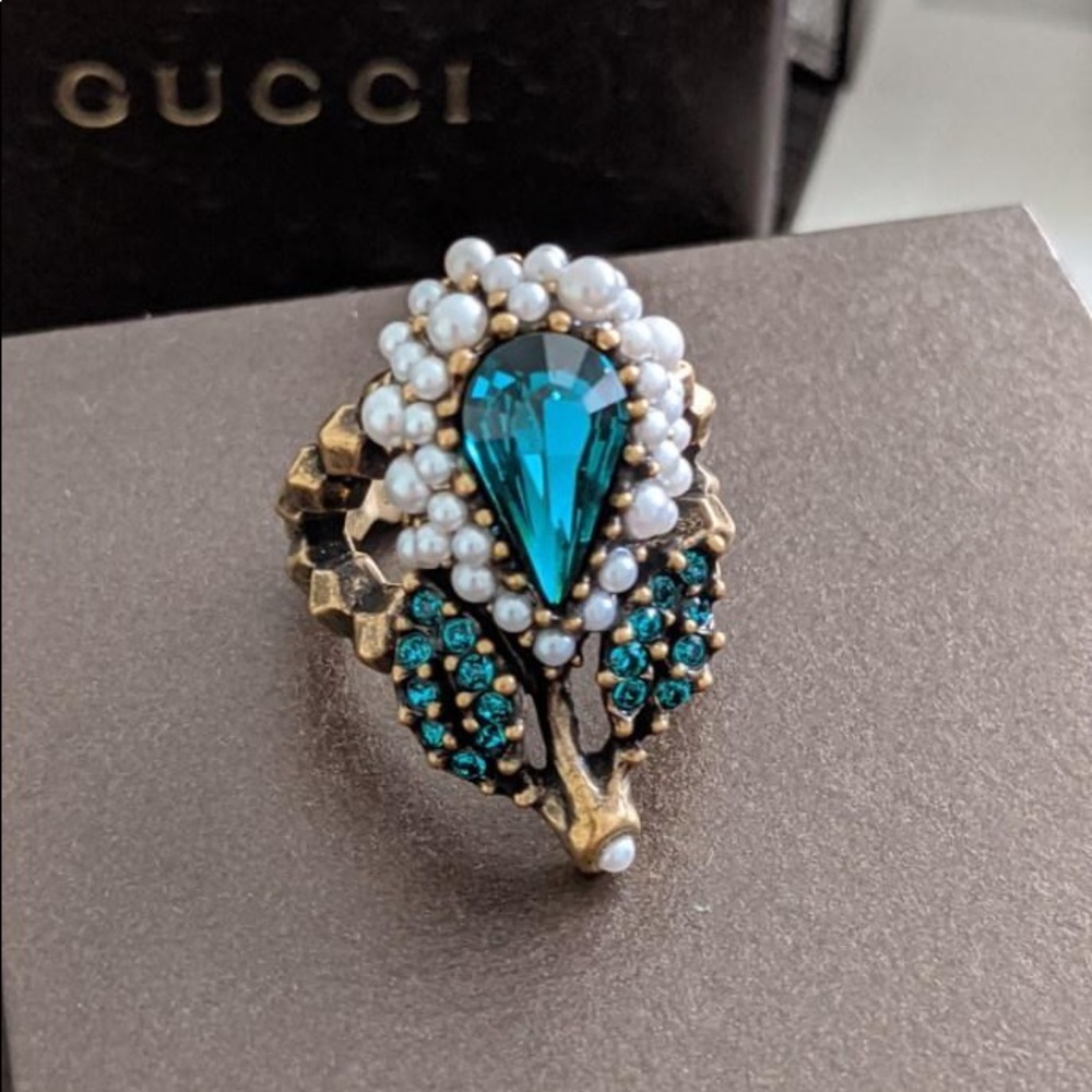 Vintage Gucci Green Crystal Cocktail Ring